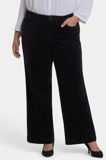 Teresa Wide Leg Pants In Plus Size - Black
