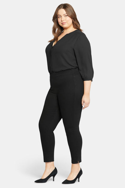 Skinny Ankle Pull-on Jeans In Plus Size - Black