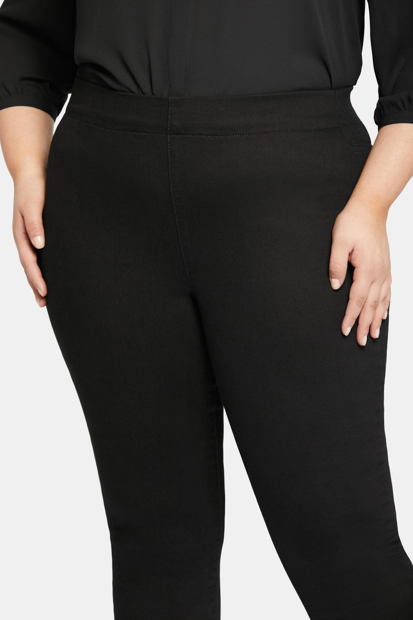 Skinny Ankle Pull-on Jeans In Plus Size - Black