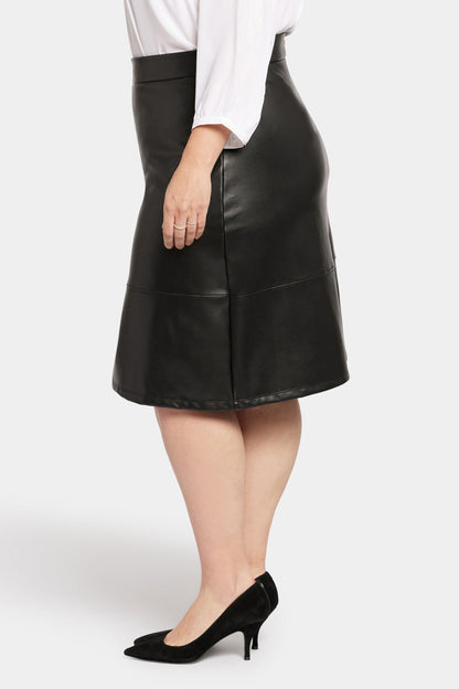Faux Leather A-Line Skirt In Plus Size - Black