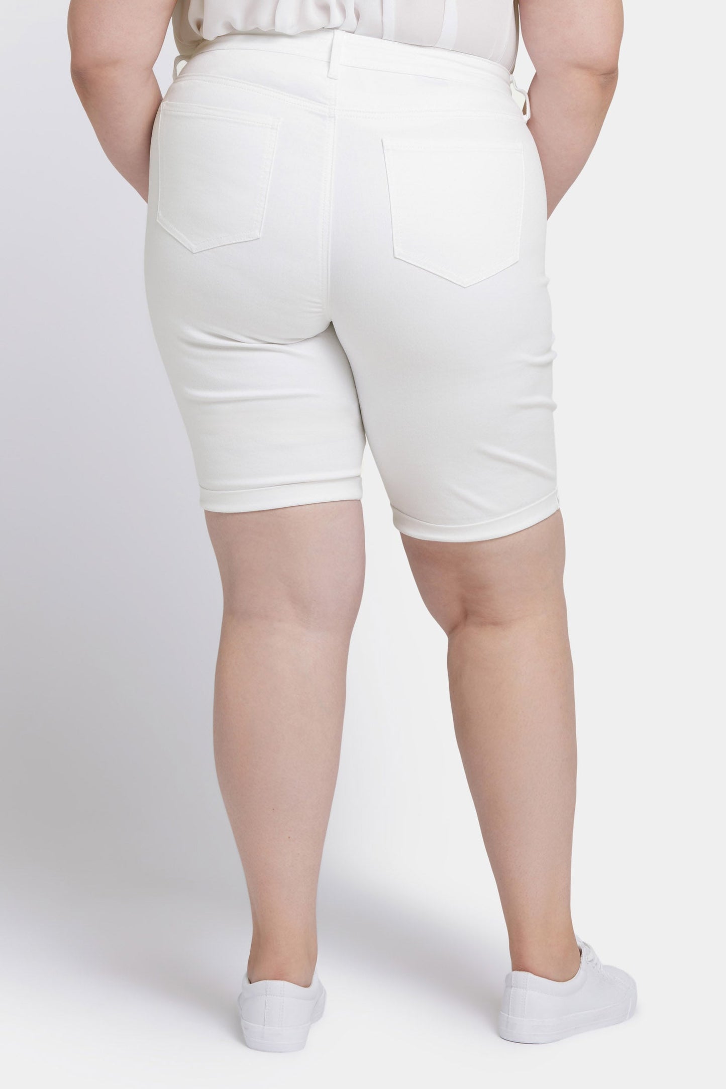 Briella 11 Inch Denim Shorts In Plus Size - Optic White