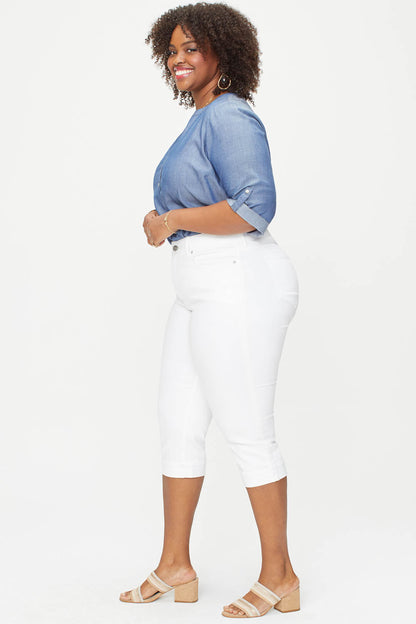 Marilyn Straight Crop Jeans In Plus Size - Optic White