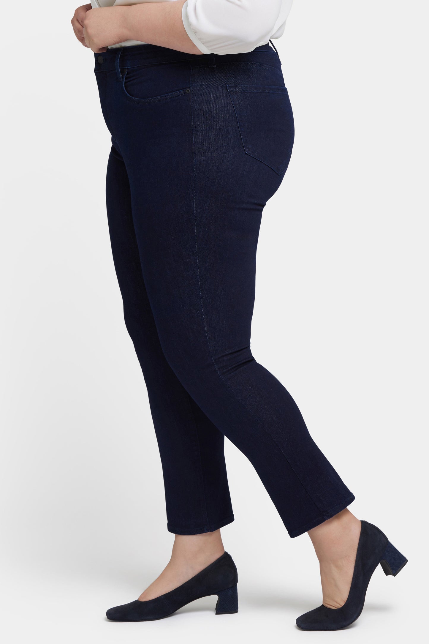 Sheri Slim Jeans In Plus Size - Rinse