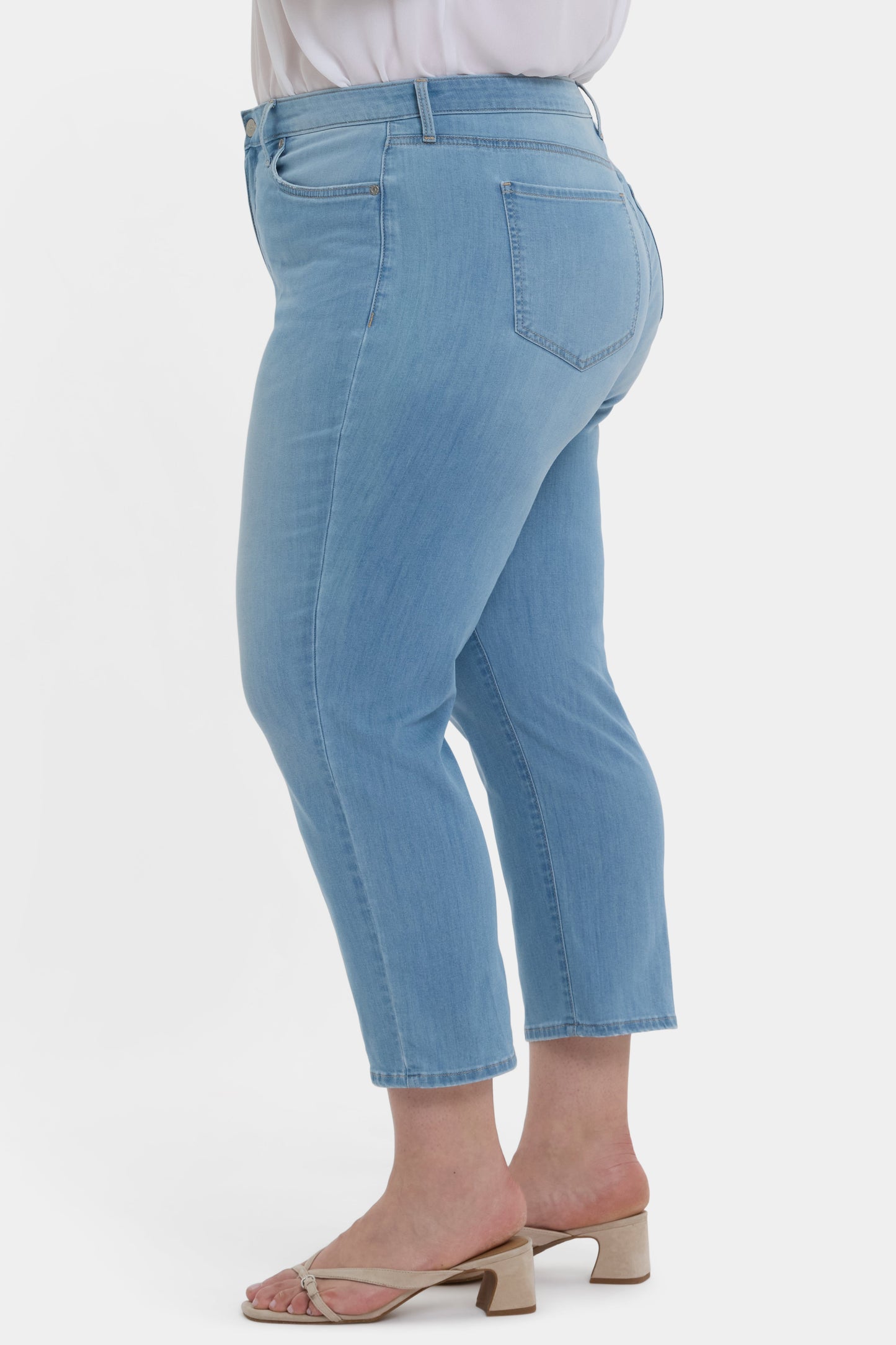 Relaxed Piper Crop Jeans In Plus Size - Canary Beach