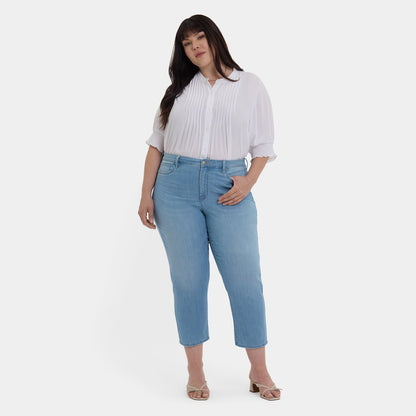 Relaxed Piper Crop Jeans In Plus Size - Canary Beach