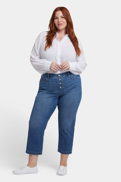 Relaxed Piper Crop Jeans In Plus Size - Costa Brava