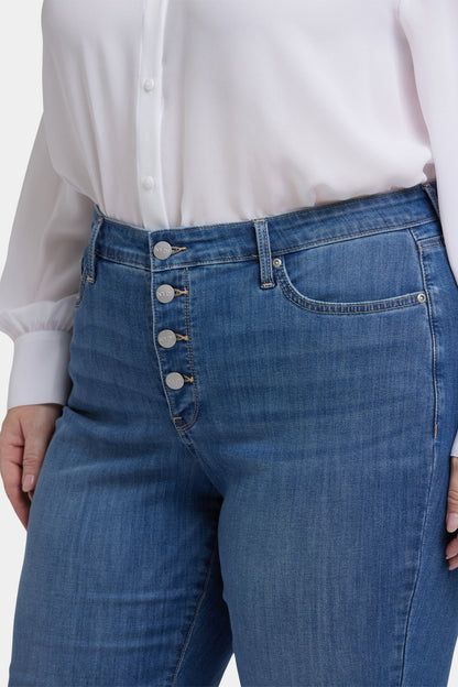 Relaxed Piper Crop Jeans In Plus Size - Costa Brava