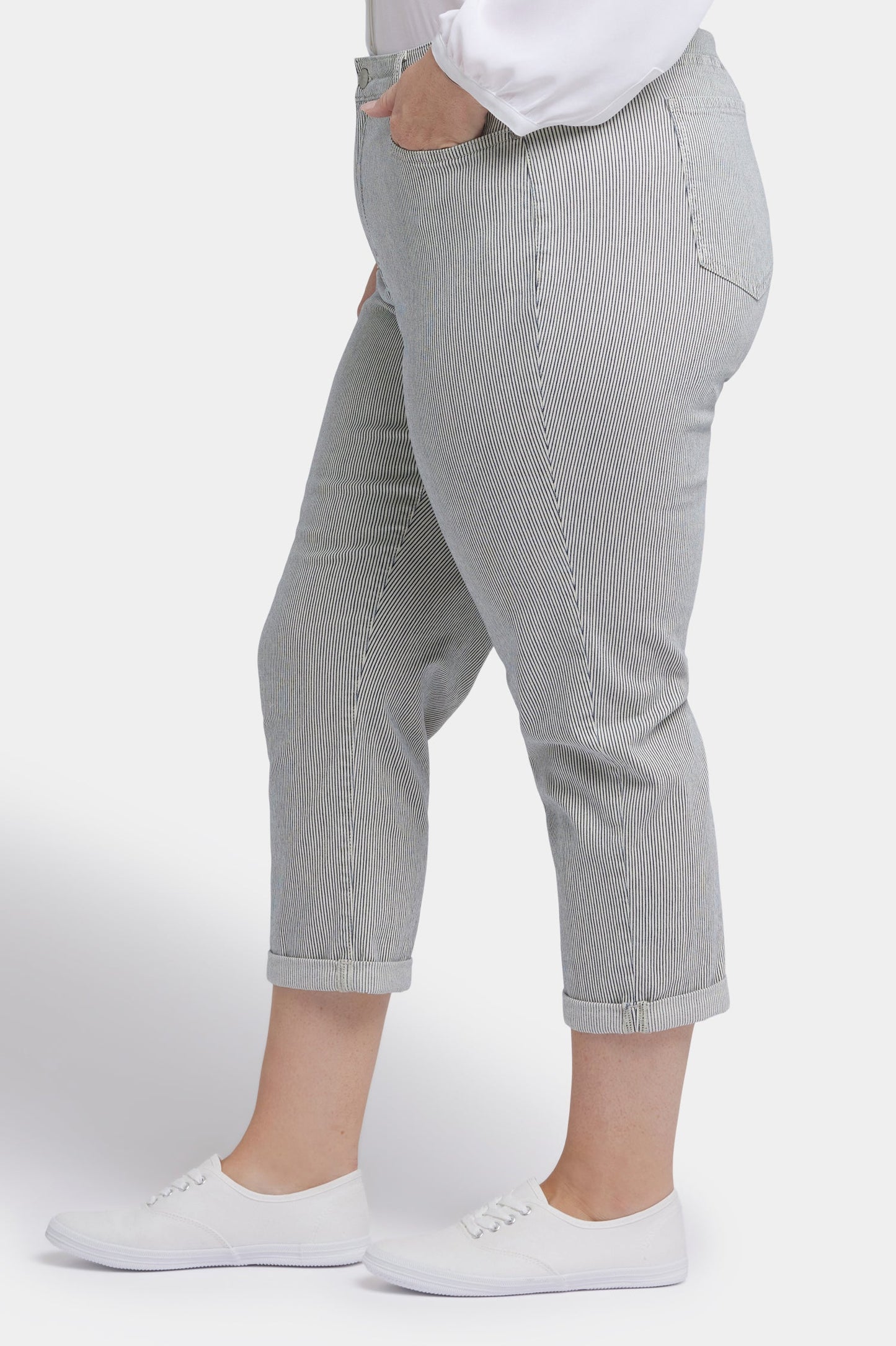 Chloe Skinny Capri Jeans In Plus Size - Luarca Stripe