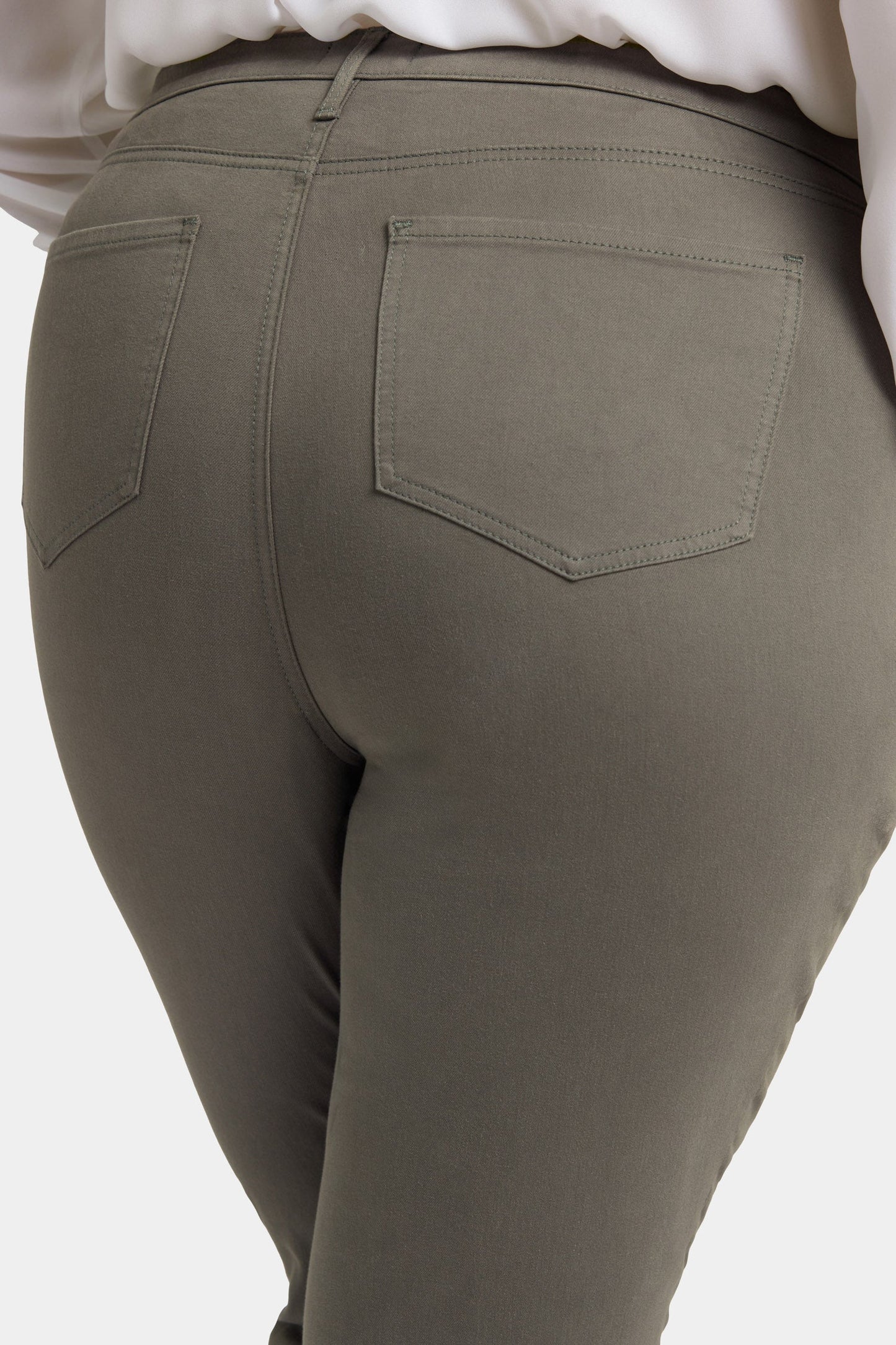 Margot Girlfriend Jeans In Plus Size - Vine Leaf