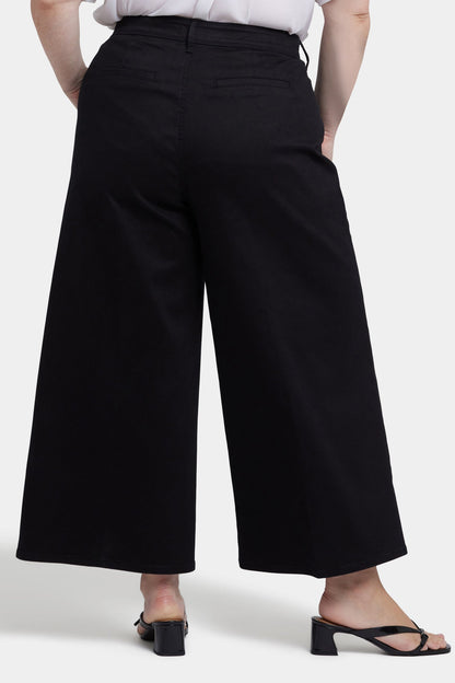 Mona Wide Leg Trouser Ankle Jeans In Plus Size - Black