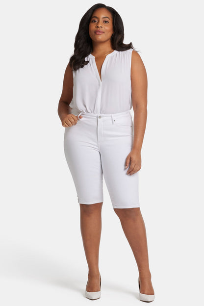 Sophie Bike Capri Jeans In Plus Size - Optic White