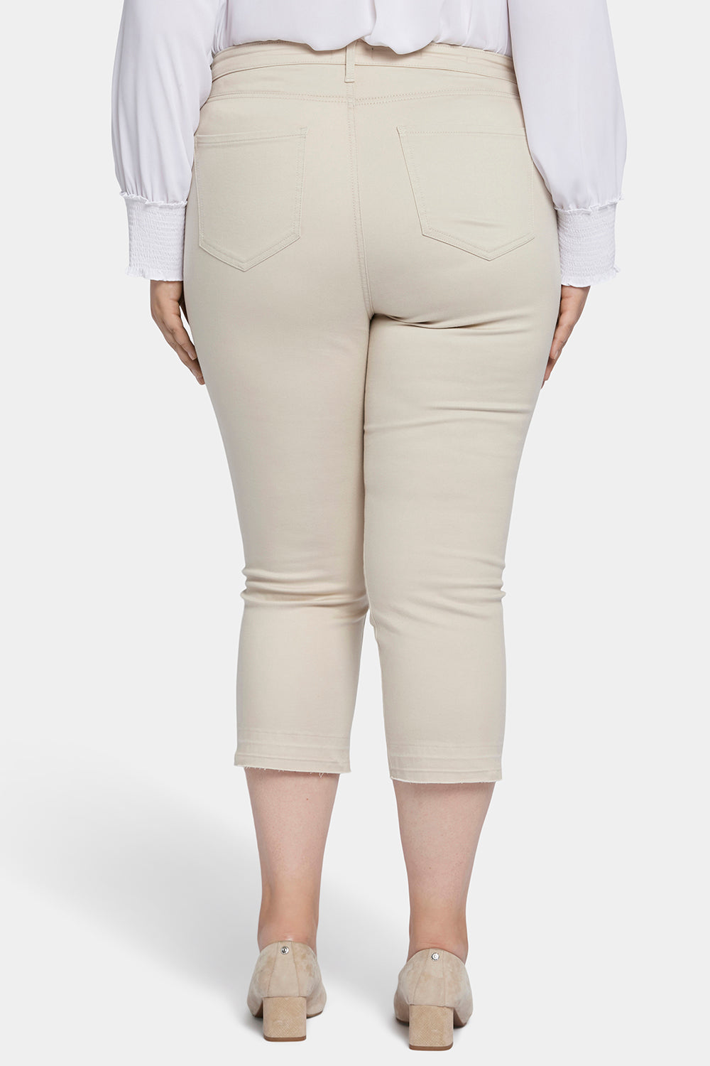 Chloe Capri Jeans In Plus Size - Feather