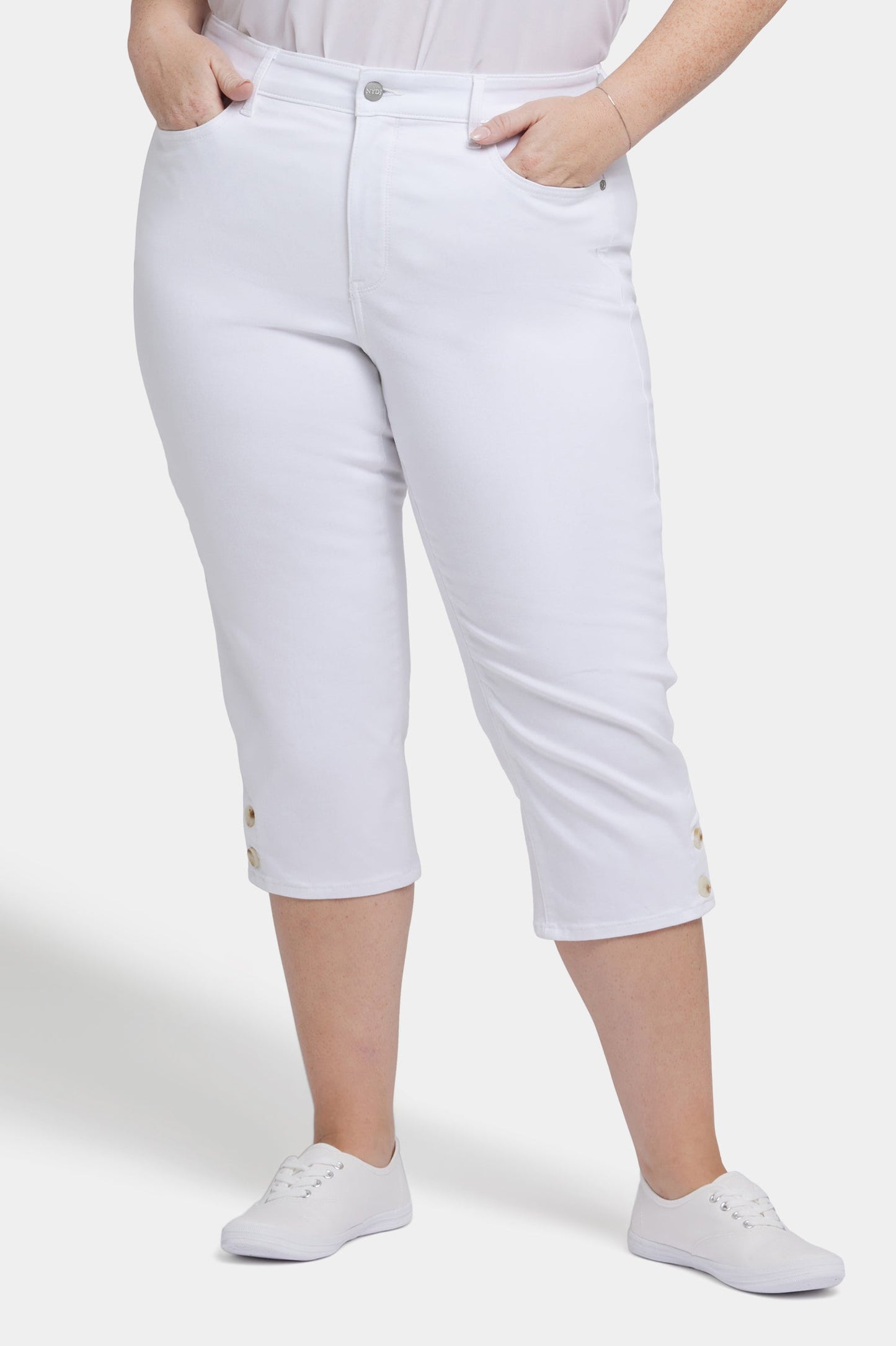 Marilyn Straight Crop Jeans In Plus Size - Optic White
