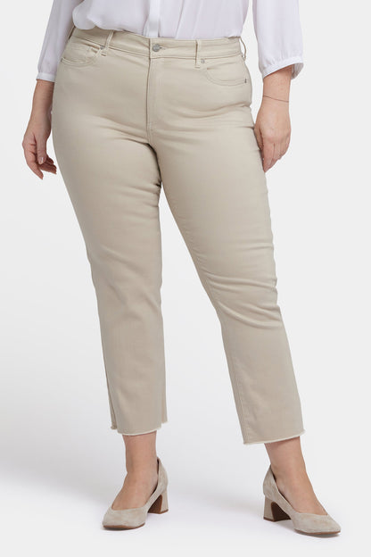 Marilyn Straight Ankle Jeans In Plus Size - Feather