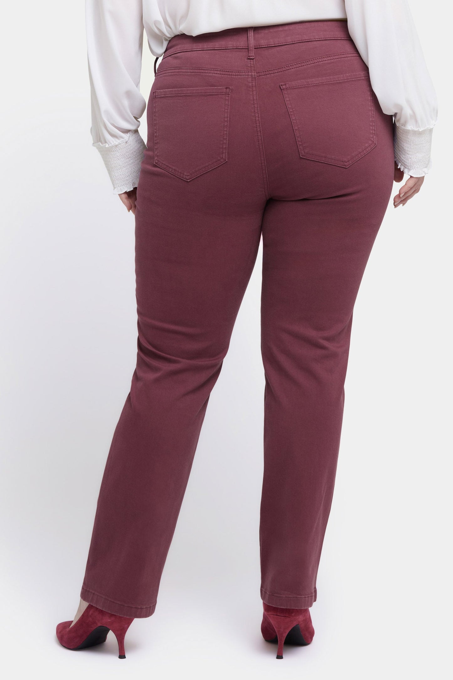Marilyn Straight Jeans In Plus Size - Dark Cherry