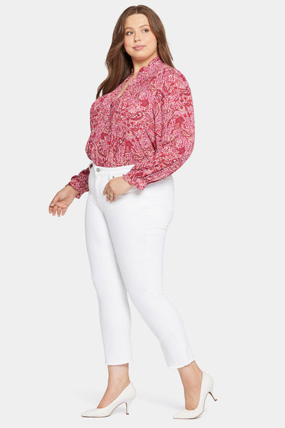 Sheri Slim Ankle Jeans In Plus Size - Optic White