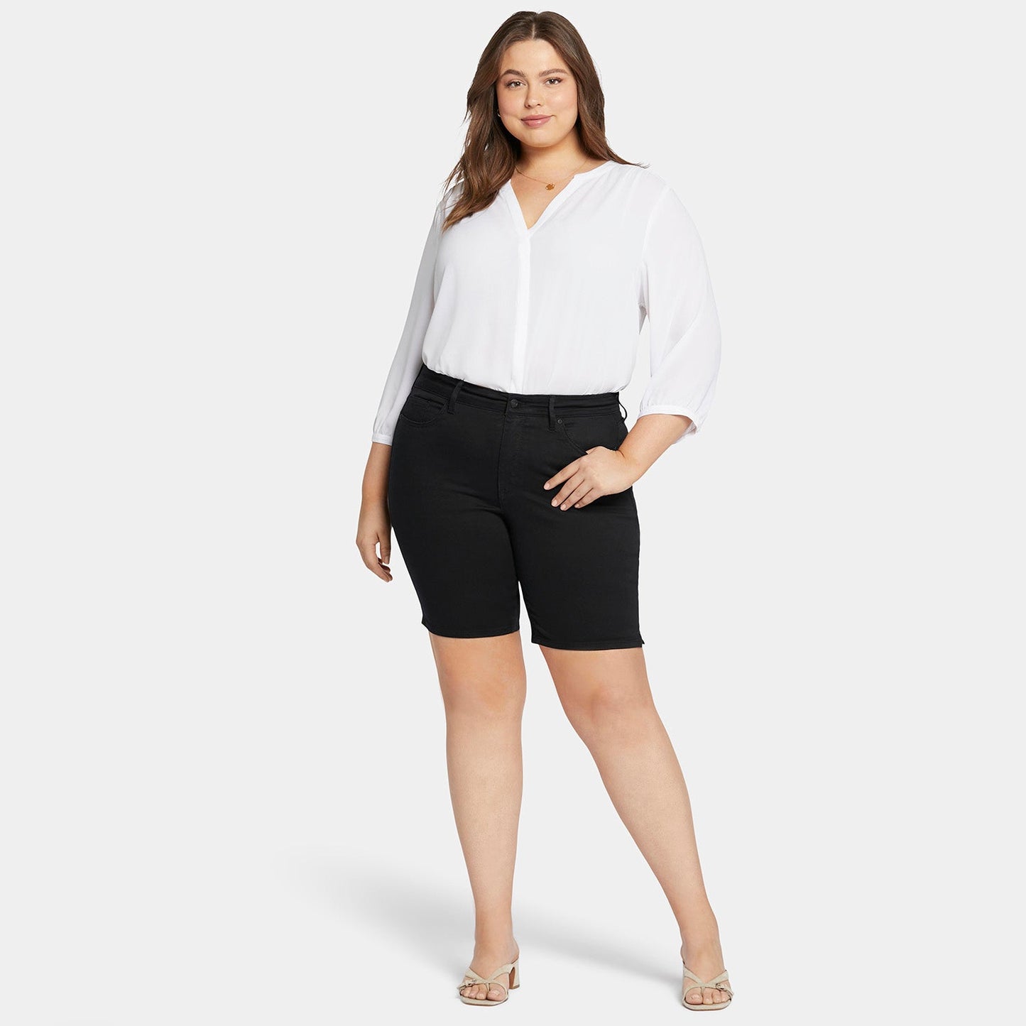 Ella Denim Shorts In Plus Size - Black