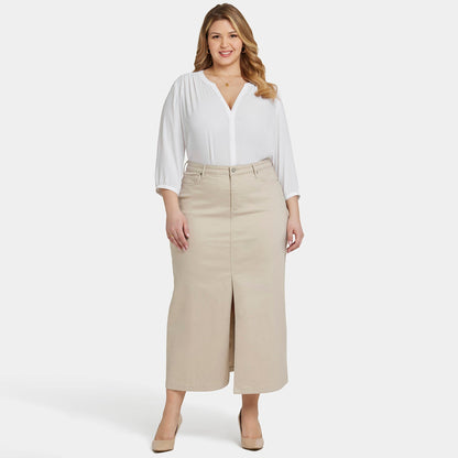 High Rise Long Skirt In Plus Size - Feather