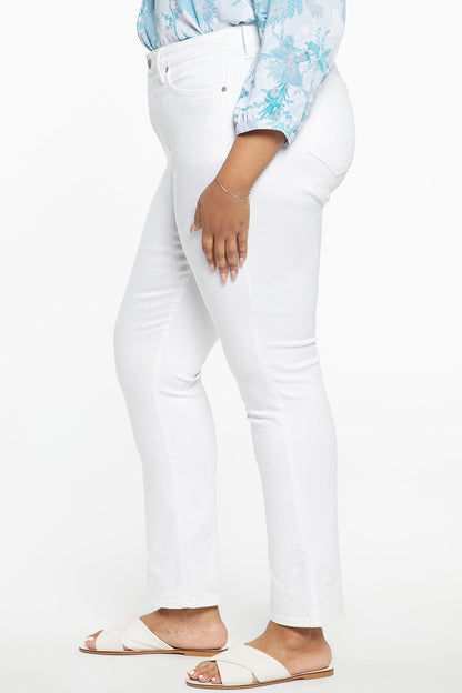 Sheri Slim Jeans In Plus Size - Optic White