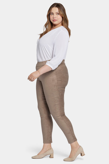 Basic Legging Pants In Plus Size - Saddlewood