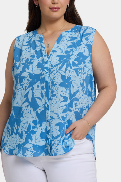 Sleeveless Pintuck Blouse In Plus Size - Bellavista