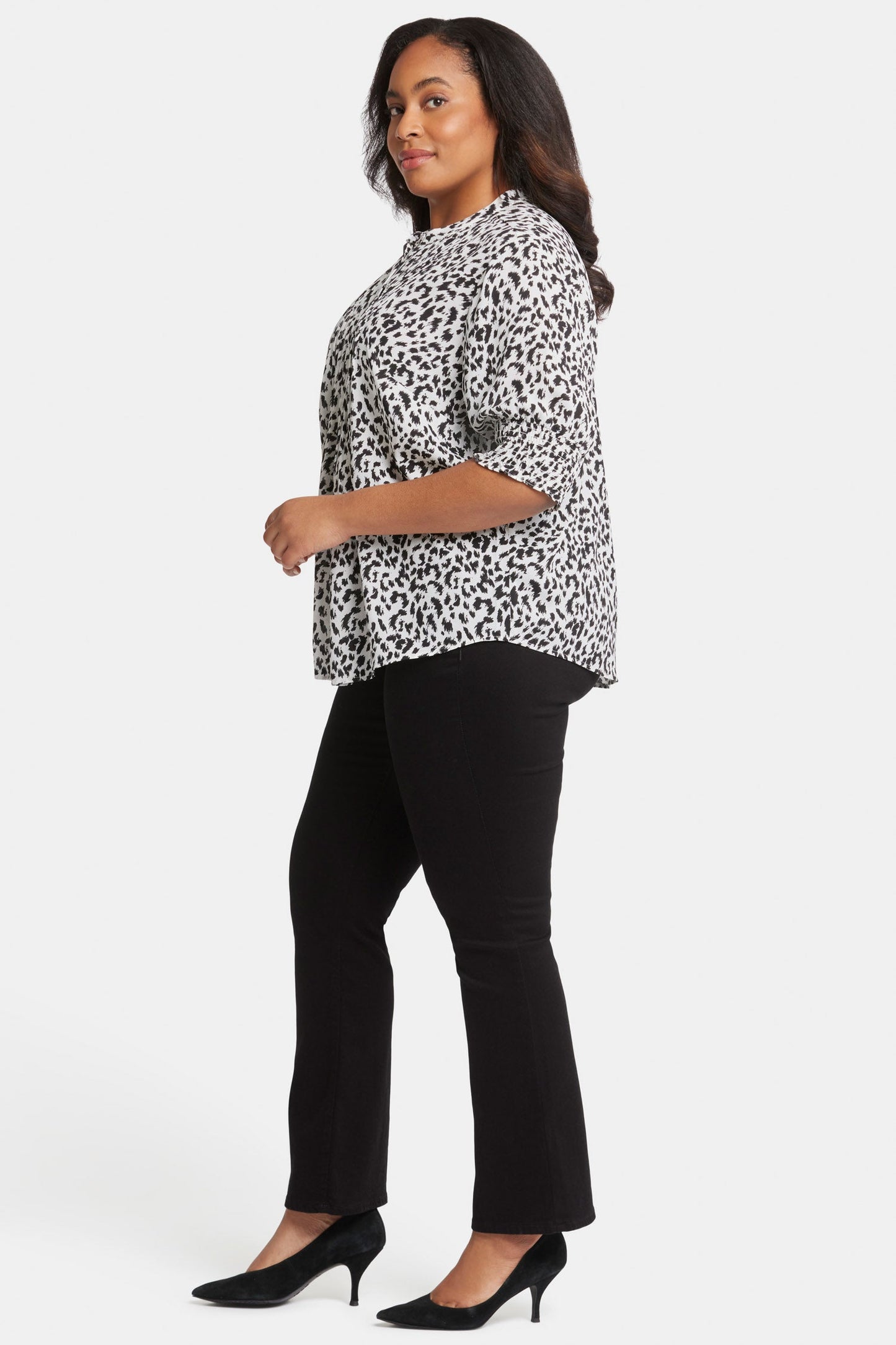 Pleated Peasant Blouse In Plus Size - Gato