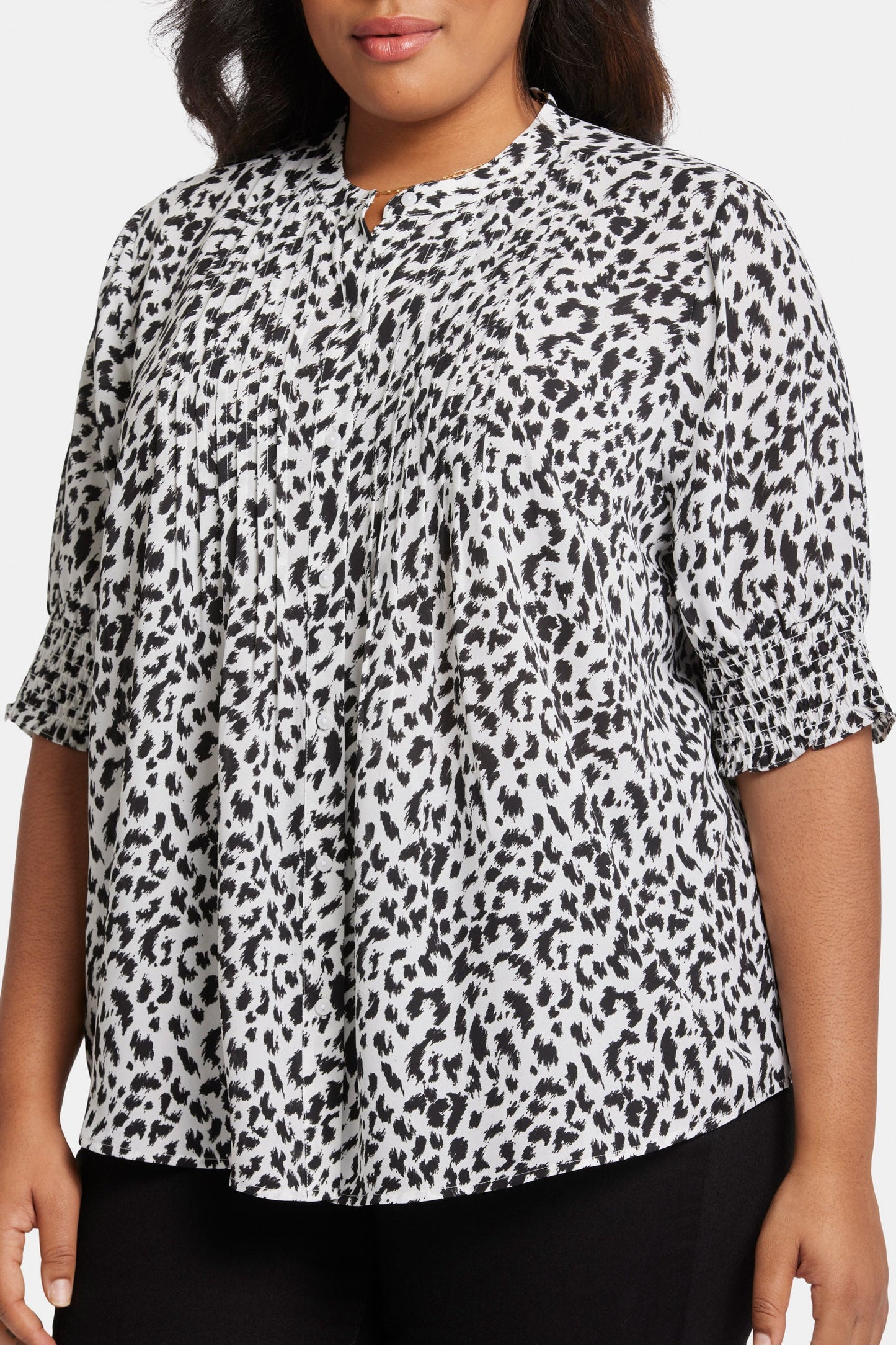 Pleated Peasant Blouse In Plus Size - Gato