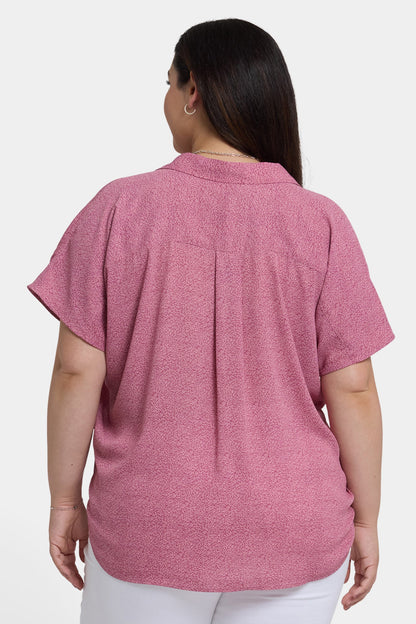 Becky Short Sleeved Blouse In Plus Size - Bonavista