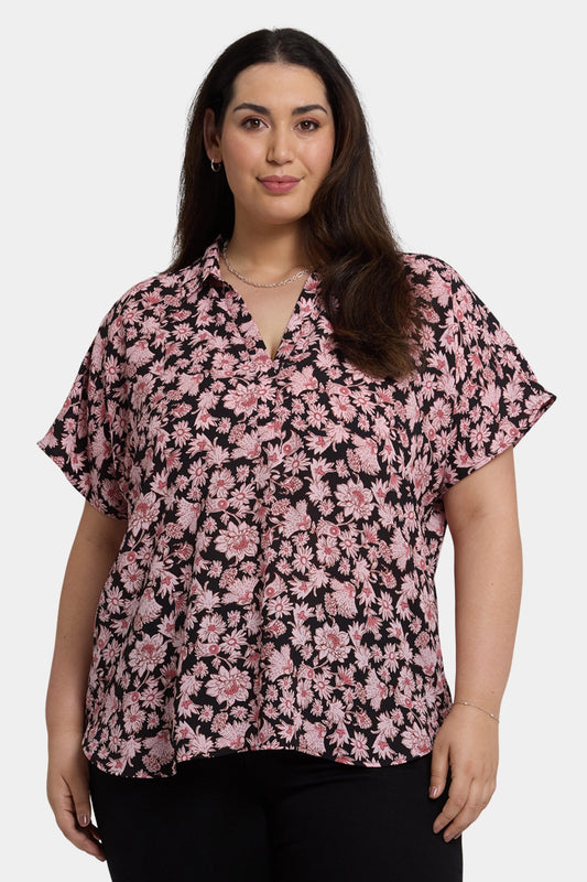 Becky Short Sleeved Blouse In Plus Size - Lilla Garden