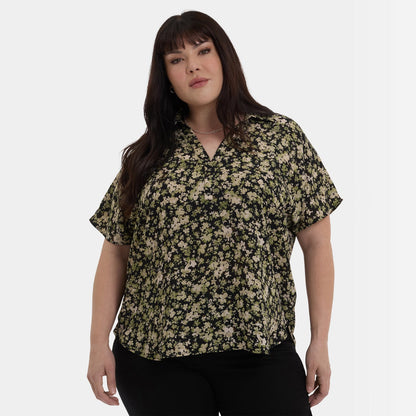 Becky Short Sleeved Blouse In Plus Size - Granada Garden