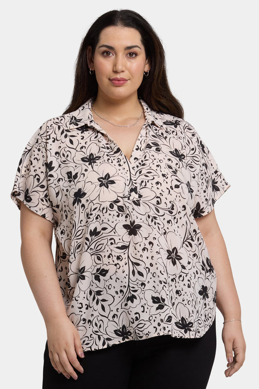 Becky Short Sleeved Blouse In Plus Size - Luna Flores