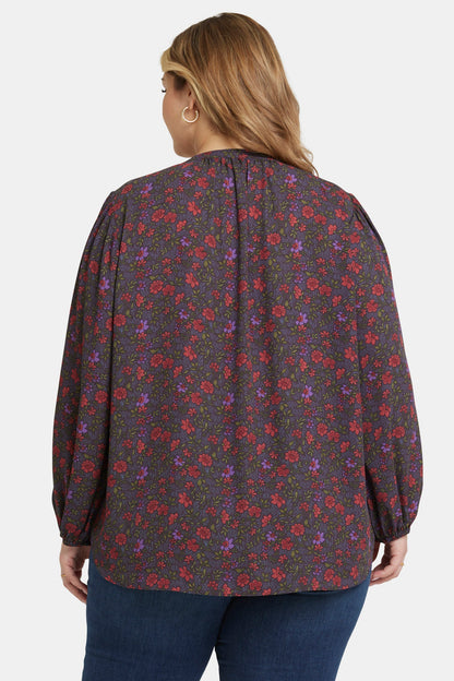 Puff Sleeve Popover Top In Plus Size - Matilde Meadow