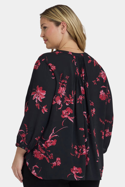 Pintuck Blouse In Plus Size - Vivienne