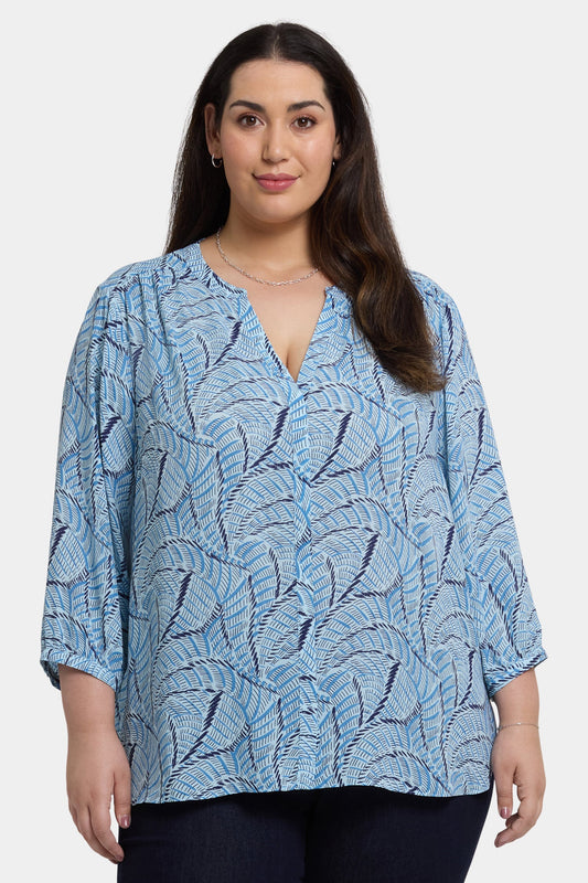 Pintuck Blouse In Plus Size - La Serena