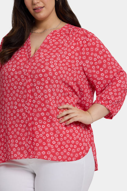 Pintuck Blouse In Plus Size - Teresita