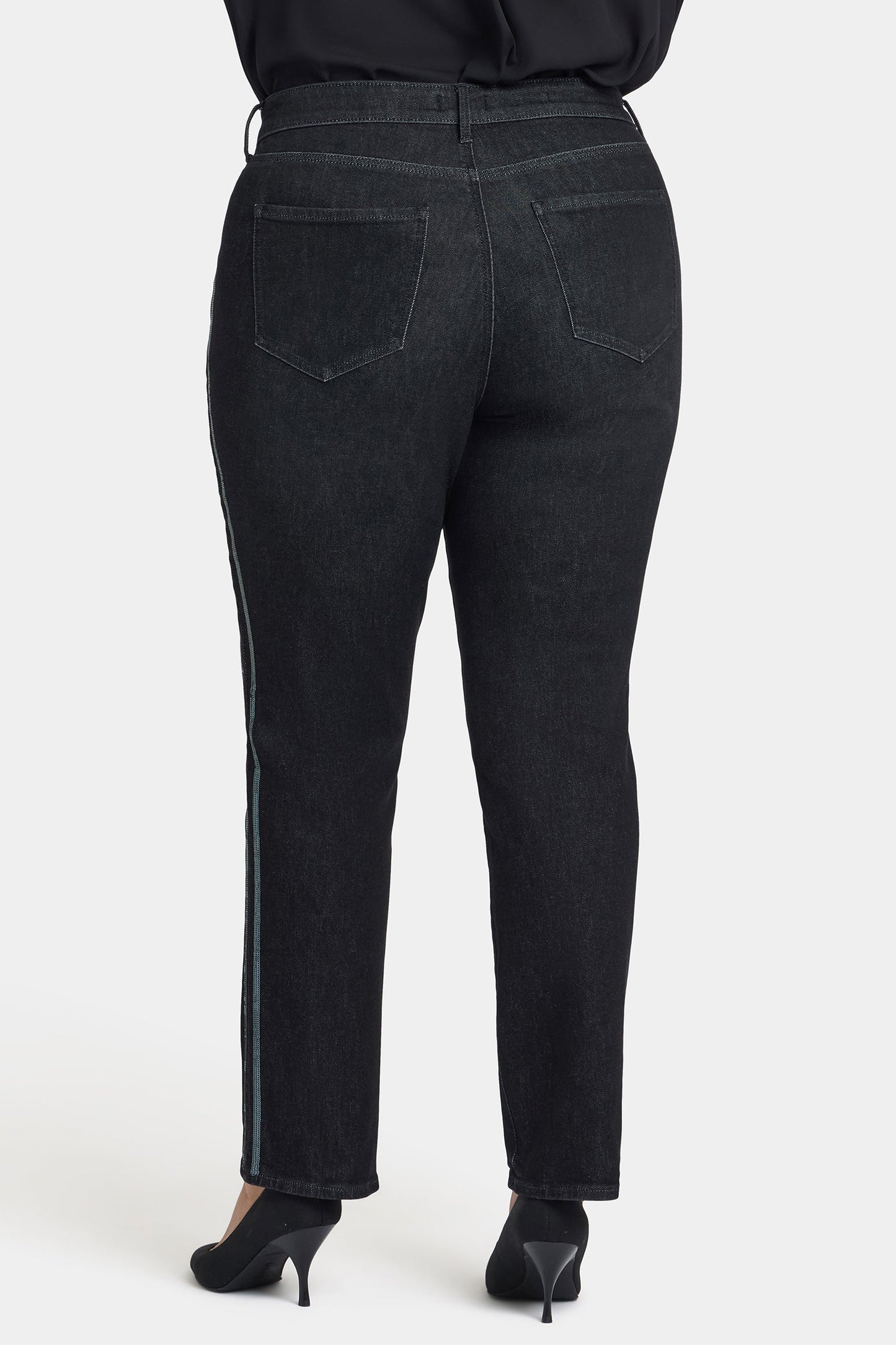 Marilyn Straight Jeans In Plus Size - French Nightfall