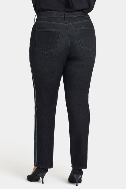 Marilyn Straight Jeans In Plus Size - French Nightfall