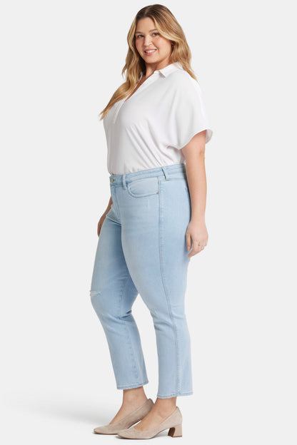 Stella Tapered Ankle Jeans In Plus Size - Estrella