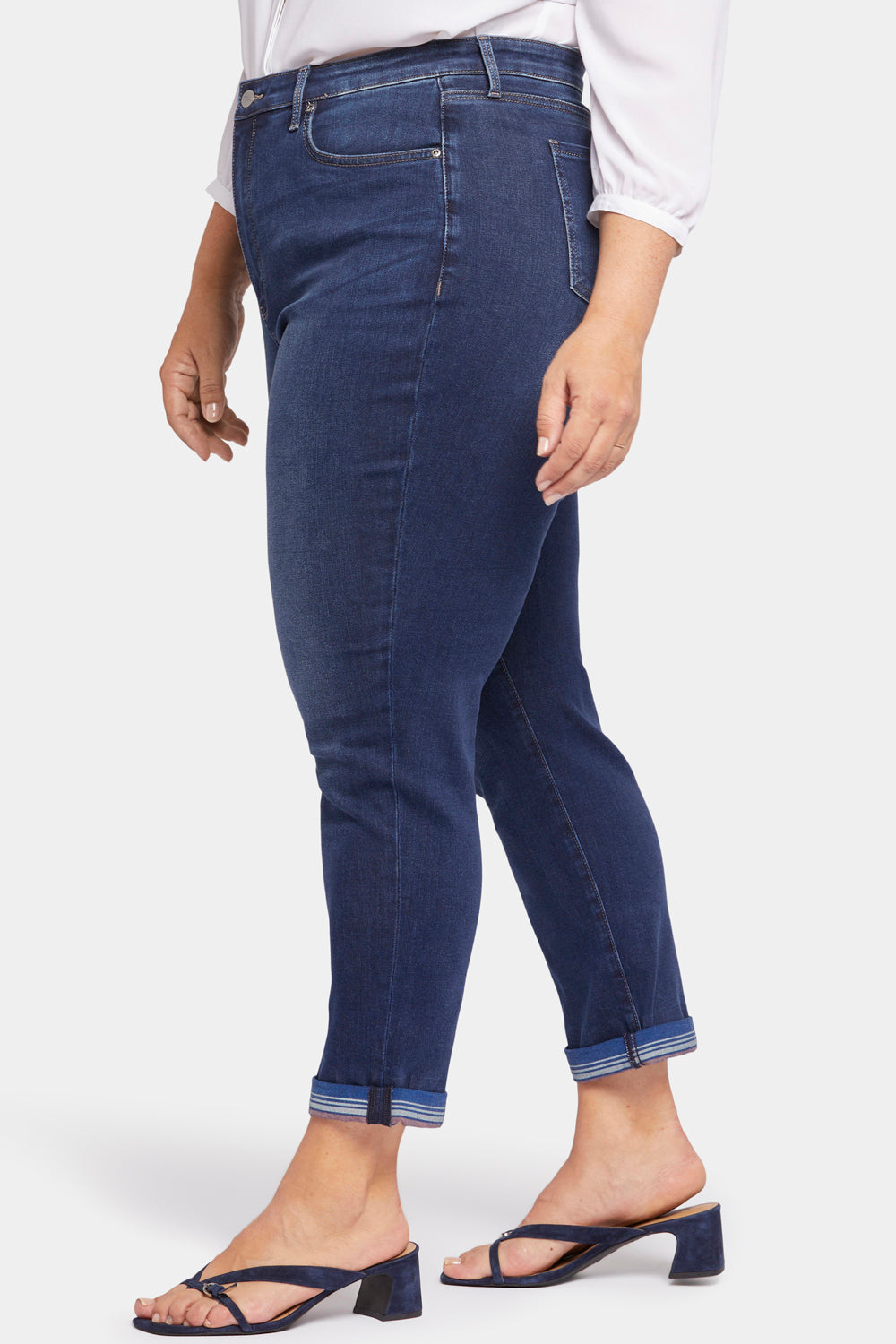 Margot Girlfriend Jeans In Plus Size - Blue Moon