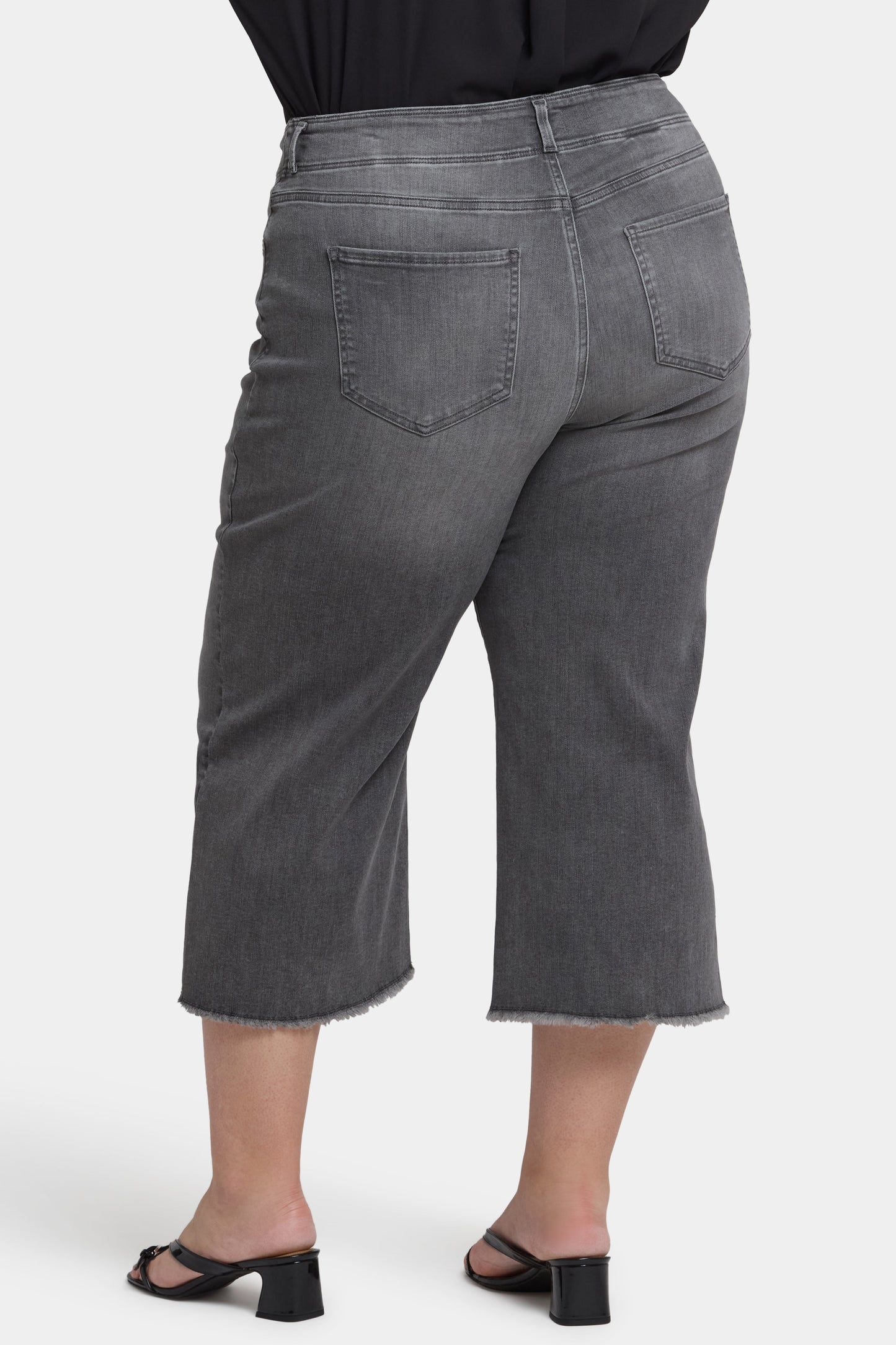 Brigitte Wide Leg Capri Jeans In Plus Size - Frontera Bluffs