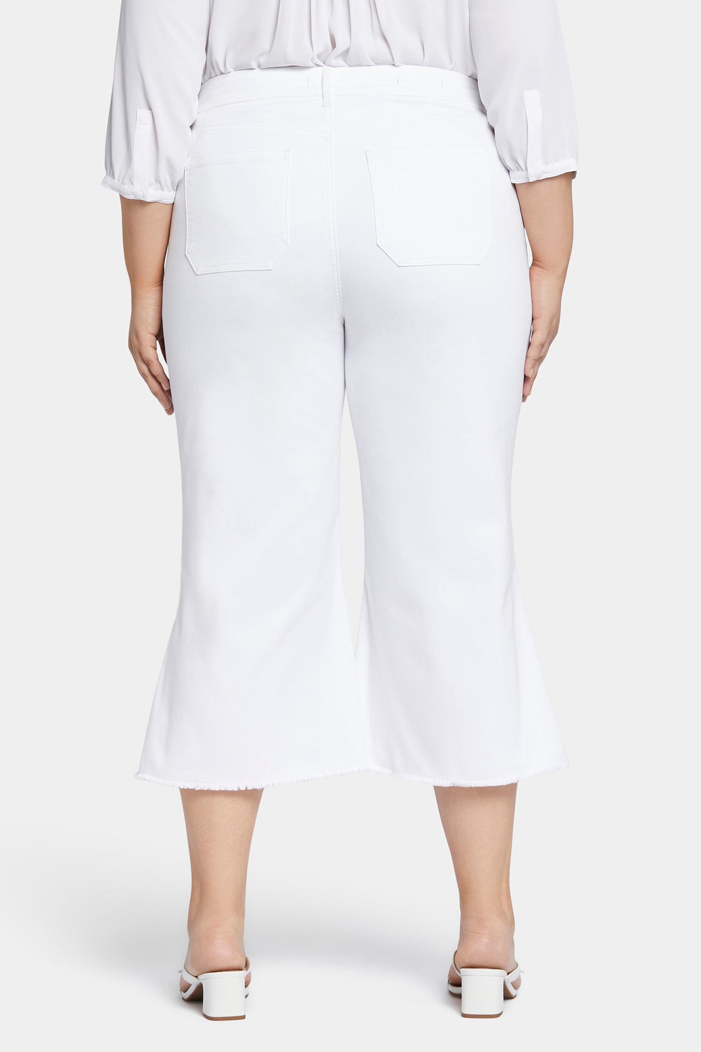 Patchie Wide Leg Capri Jeans In Petite Plus Size - Optic White