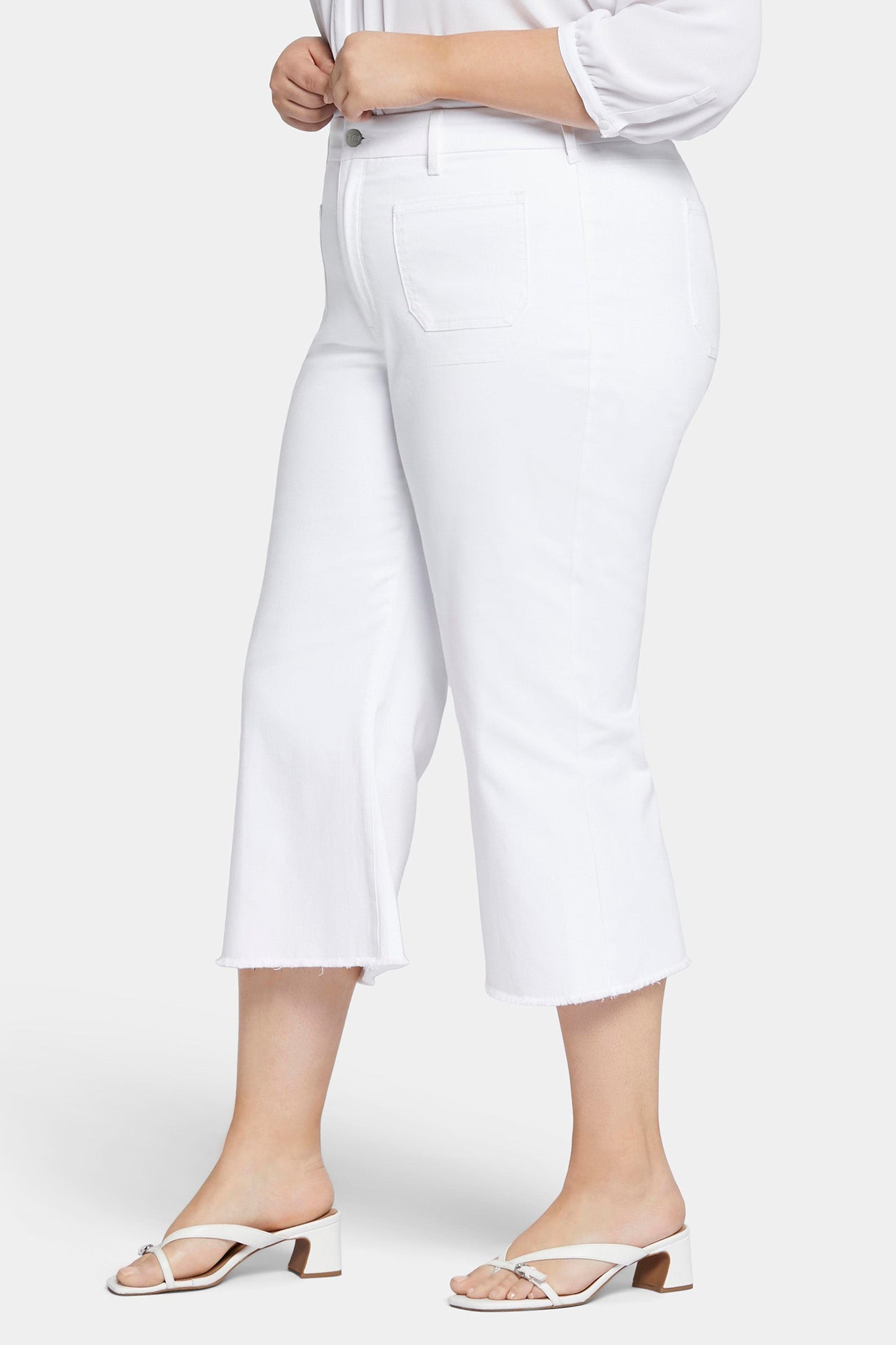 Patchie Wide Leg Capri Jeans In Petite Plus Size - Optic White