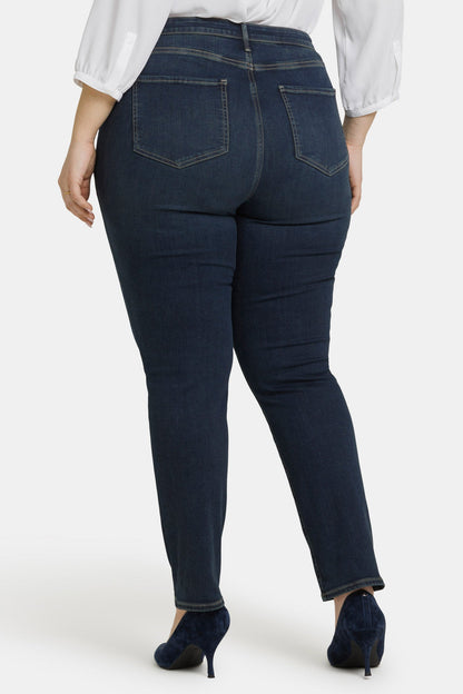 Sheri Slim Jeans In Plus Size - Presley