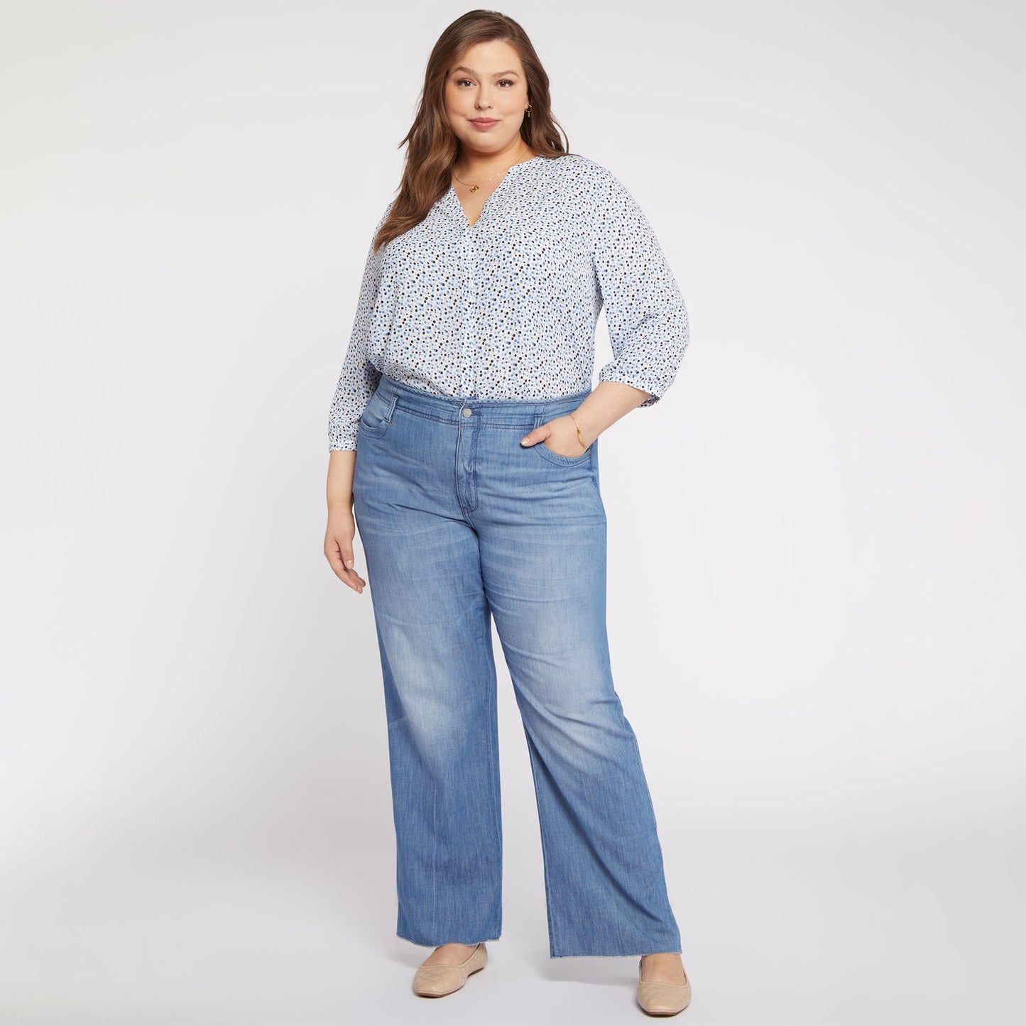 Teresa Wide Leg Jeans In Plus Size - Everly