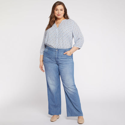 Teresa Wide Leg Jeans In Plus Size - Everly