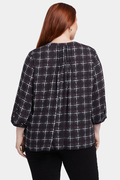 Pintuck Blouse In Plus Size - Lattice Dots