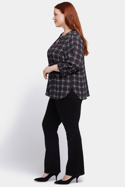 Pintuck Blouse In Plus Size - Lattice Dots