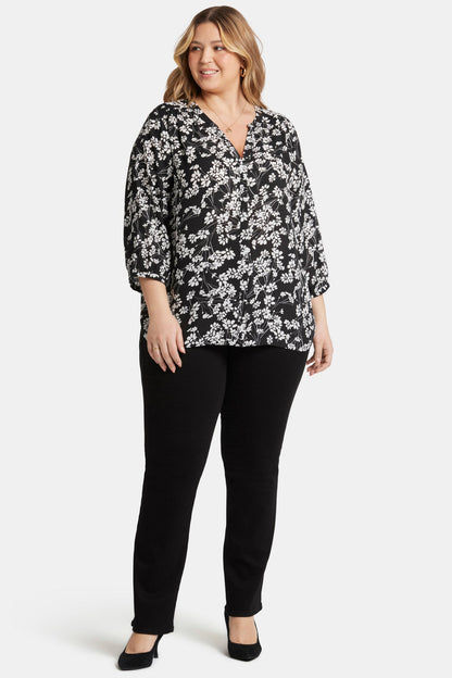 Pintuck Blouse In Plus Size - Stefania