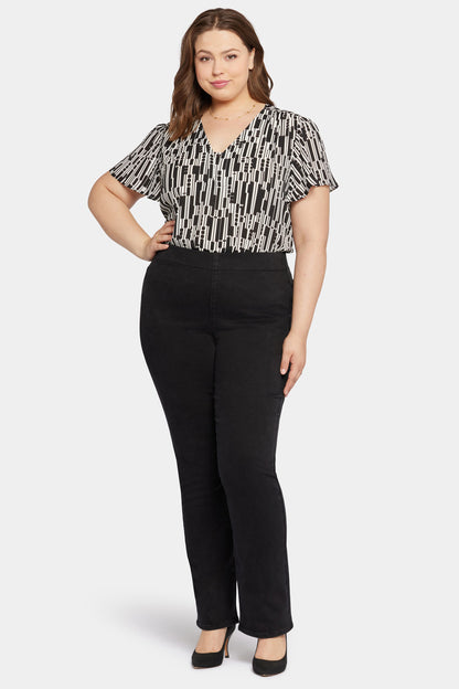 Pull-On Straight Pants In Plus Size - Stellar