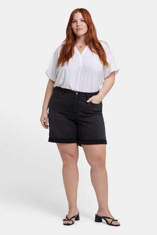 Diana Relaxed Denim Shorts In Plus Size - Cadiz Royal